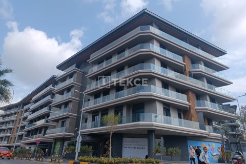 Продажа квартиры  в Стамбуле, Турция 2+1, 240м2, №177365 – фото 15