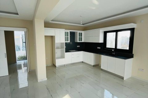 ویلا در  فاماگوستا ، ترکیه 180 متر مربع.  شماره 210886 - 3