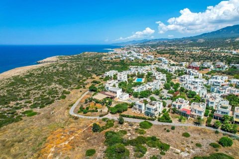 Продажа квартиры  в Гирне, Северный Кипр 2+1, 77м2, №191008 – фото 1