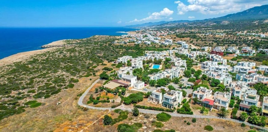 Квартира  2+1 в Гирне, Северный Кипр №191008