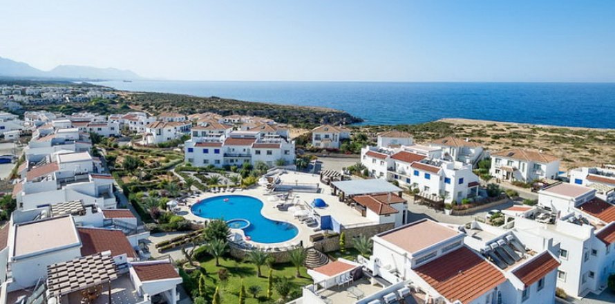 3+1 Lejlighed  i Girne,  Nr. 190980