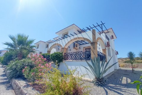 3+1 Lejlighed  i Girne,  Nr. 190980 - 2