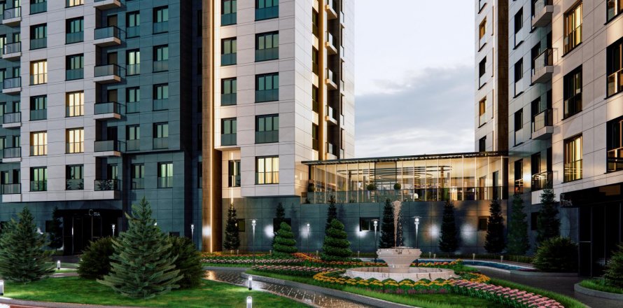 5+1 Apartment in Istanbul, Turkey No. 189356