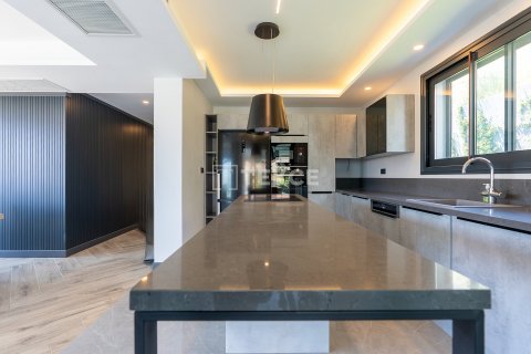 Продажа виллы  в Чешме, Измире, Турция 5+2, 380м2, №206551 – фото 30