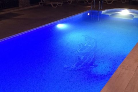 Villa  i Alanya, Antalya, Tyrkiet Nr. 193819 - 21