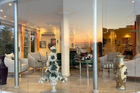 Продажа виллы  в Каргыджаке, Аланье, Анталье, Турция 5 комн., 220м2, №193824 – фото 8