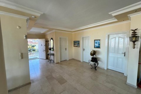 Продажа виллы  в Каргыджаке, Аланье, Анталье, Турция 5 комн., 220м2, №193824 – фото 11