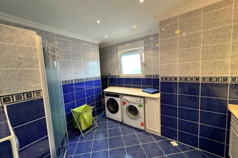 Продажа виллы  в Каргыджаке, Аланье, Анталье, Турция 5 комн., 220м2, №193824 – фото 28