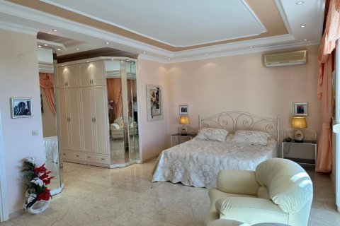 Продажа виллы  в Каргыджаке, Аланье, Анталье, Турция 5 комн., 220м2, №193824 – фото 14