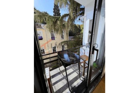 Apartment for sale  in Besiktas, Istanbul, Turkey, 3 bedrooms, 135m2, No. 188033 – photo 1