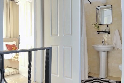 Villa for sale  in Famagusta, Northern Cyprus, 200m2, No. 211202 – photo 28