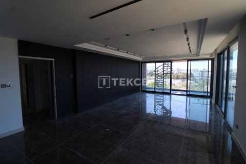 Продажа квартиры  в Гирне, Северный Кипр 2+1, 179м2, №189735 – фото 20