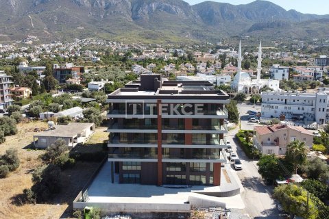 Продажа квартиры  в Гирне, Северный Кипр 2+1, 179м2, №189735 – фото 2