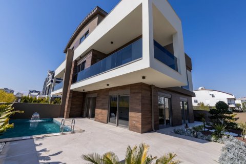 4+1 Villa  in Antalya, Türkei Nr. 188116 - 26