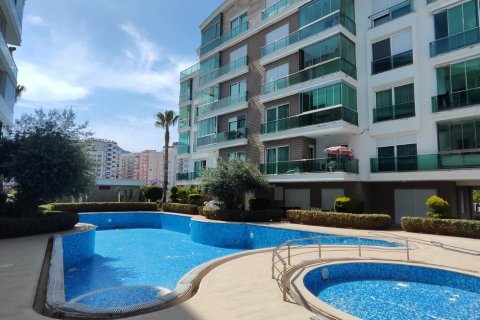 Продажа квартиры  в Анталье, Турция 4+1, 210м2, №191549 – фото 1