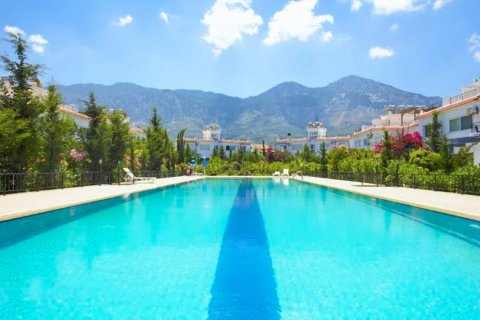 Lejlighed  i Girne,  Nr. 211190 - 1