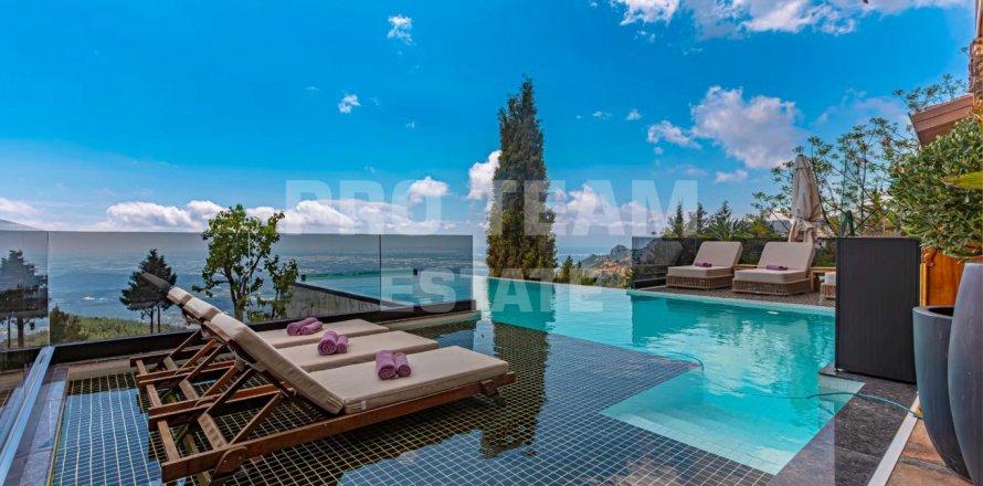 Вилла  7-х ком. в Серике, Анталья, Турция №191928