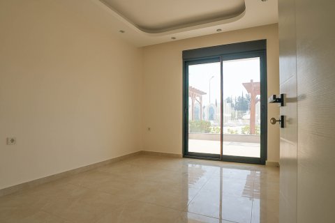 آپارتمان در  Gazipasa ، امارات متحده عربی 1 خوابه ، 86.3 متر مربع.  شماره 166022 - 21