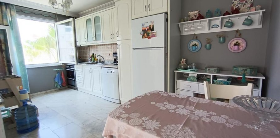 Квартира  1+1 в Аланье, Анталья, Турция №185805