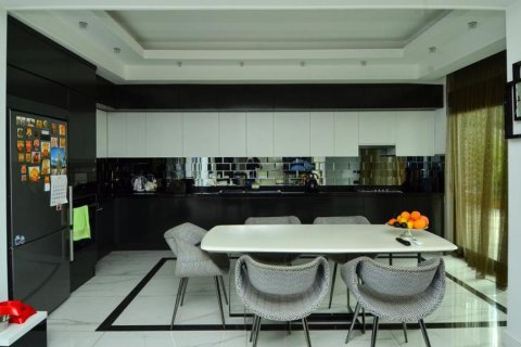 Villa for sale  in Alanya, Antalya, Turkey, 275m2, No. 166427 – photo 24