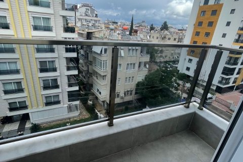 Продажа квартиры  в Анталье, Турция 1+1, 65м2, №193070 – фото 9