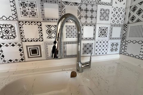 Продажа квартиры  в Аланье, Анталье, Турция 1+1, №185727 – фото 5