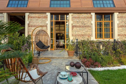 Продажа квартиры  в Стамбуле, Турция 4+1, 208м2, №191658 – фото 19