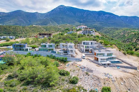 4+1 Villa in Girne, Nr. 169487 - 24