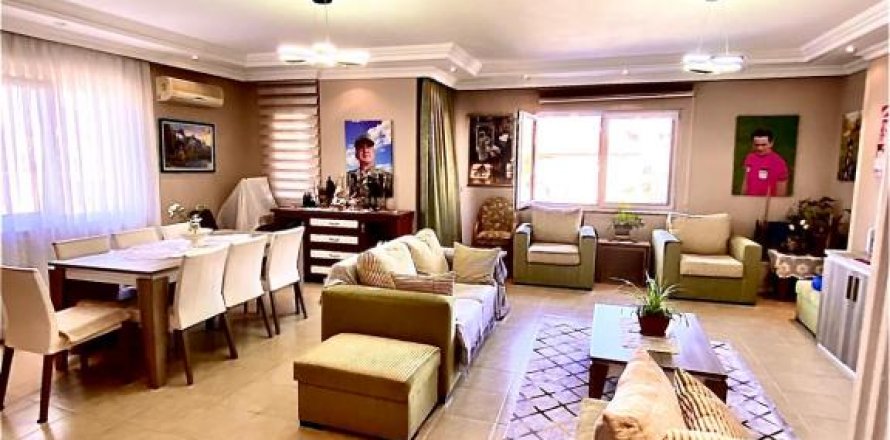 Lejlighed  i Oba, Antalya, Tyrkiet Nr. 211714