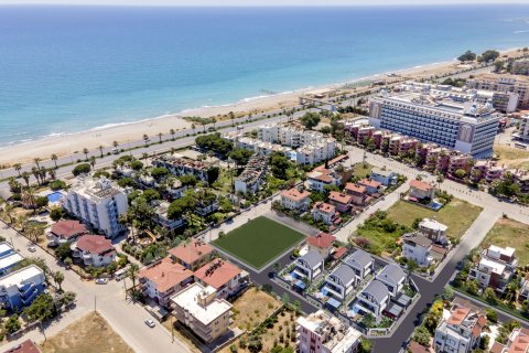 شقة في  Alanya 3 غرفة نوم ، 180 متر مربع . ر قم 185817 - 26