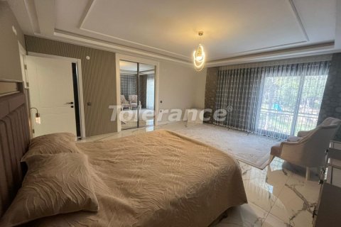 Villa for sale  in Antalya, Turkey, 5 bedrooms, 310m2, No. 192617 – photo 13